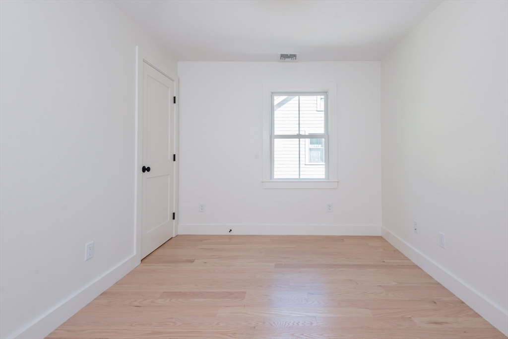29 Berkeley Street Arlington, MA 02474 - Photo 28 of 42