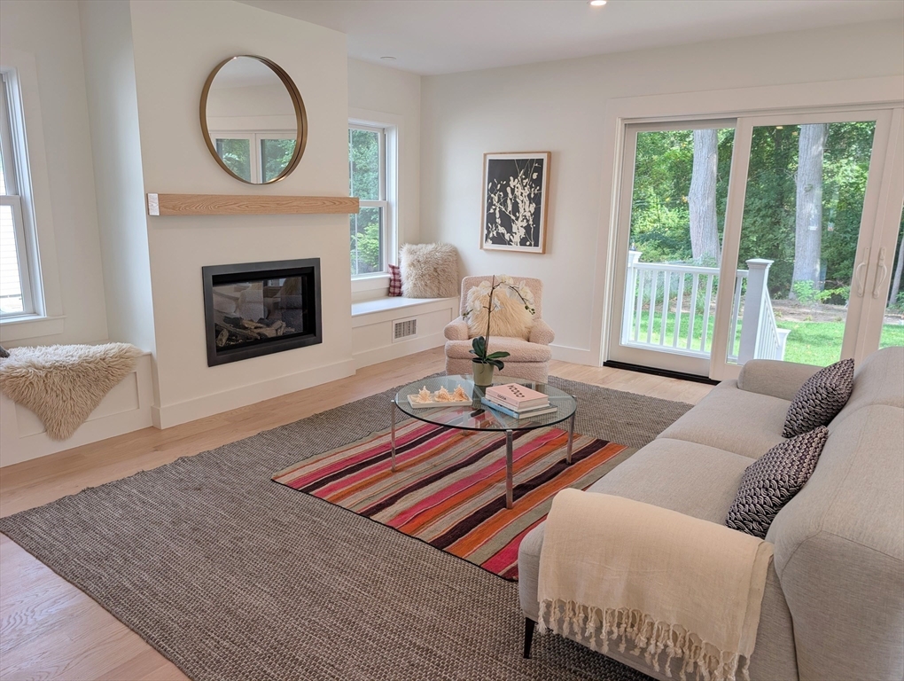 29 Berkeley Street Arlington, MA 02474 - Photo 3 of 42