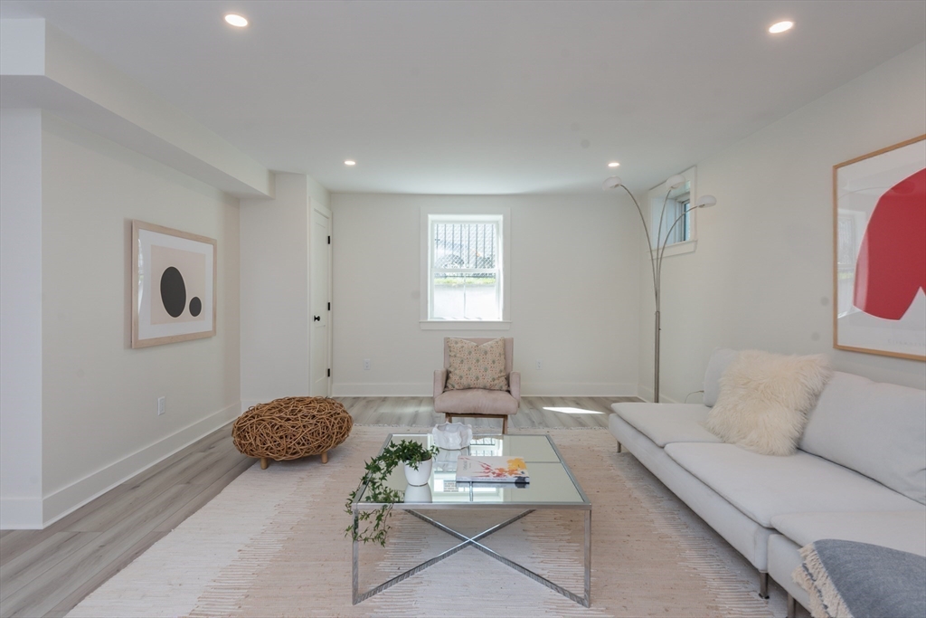 29 Berkeley Street Arlington, MA 02474 - Photo 35 of 42