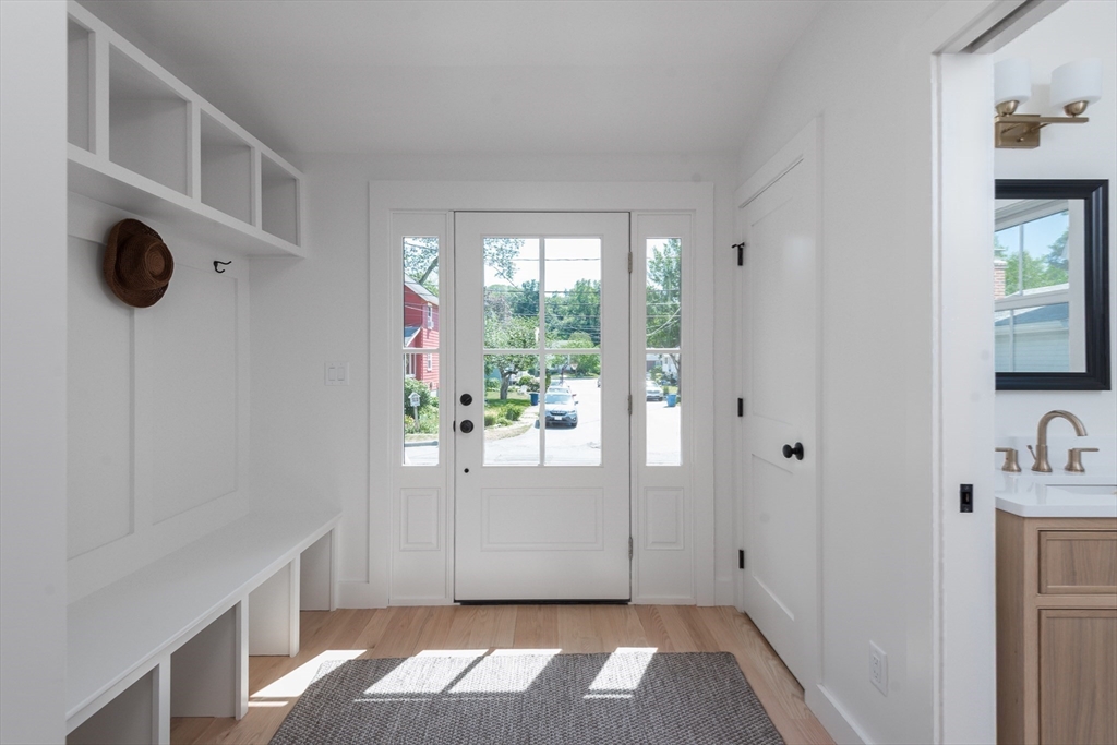 29 Berkeley Street Arlington, MA 02474 - Photo 37 of 42