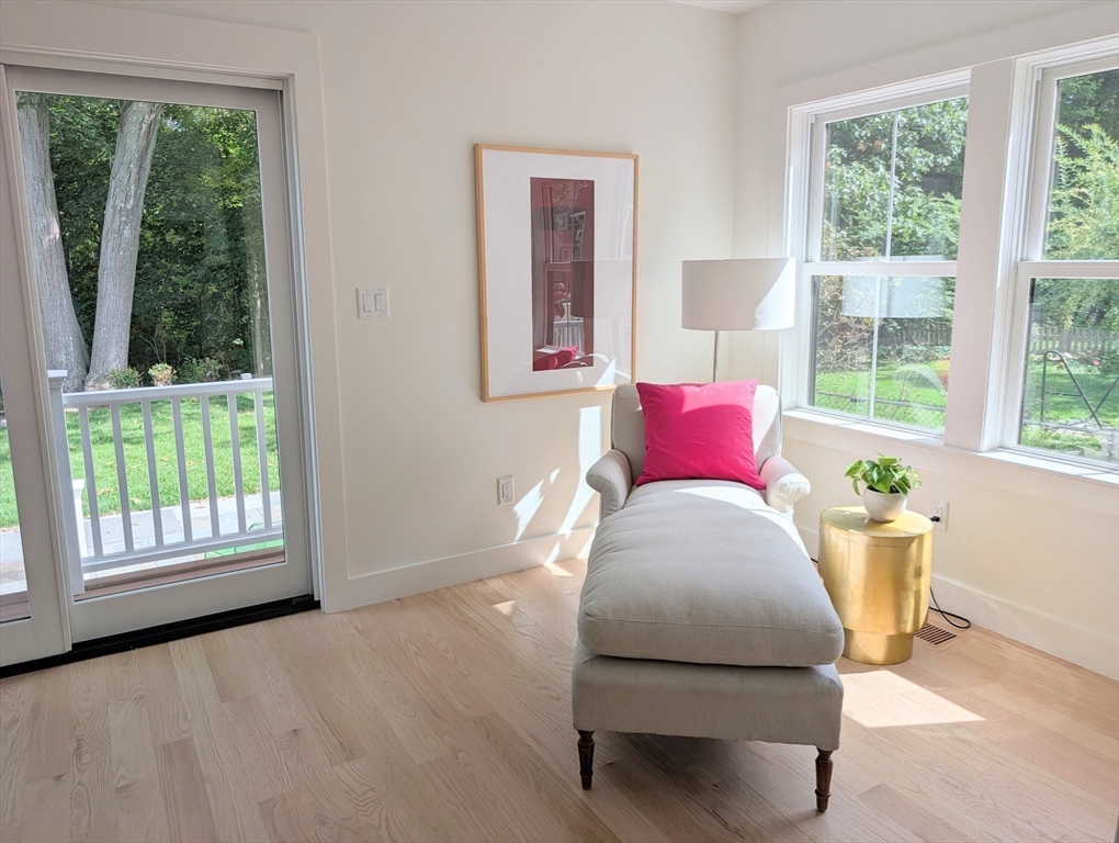 29 Berkeley Street Arlington, MA 02474 - Photo 5 of 42