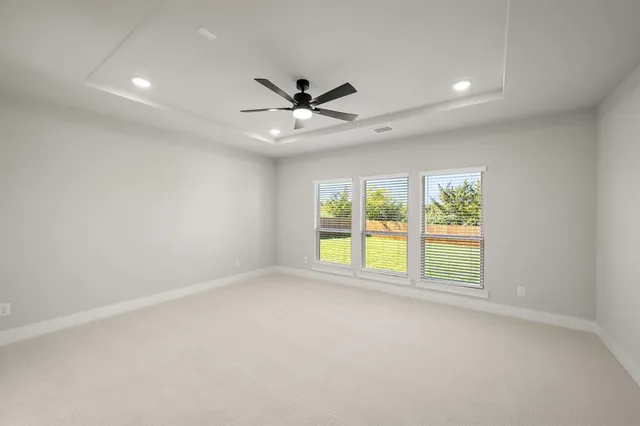 $751,803 | 609 South Hidden Lks Drive, DeSoto, TX 75115