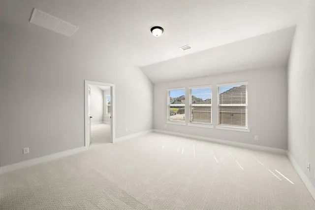 $751,803 | 609 South Hidden Lks Drive, DeSoto, TX 75115