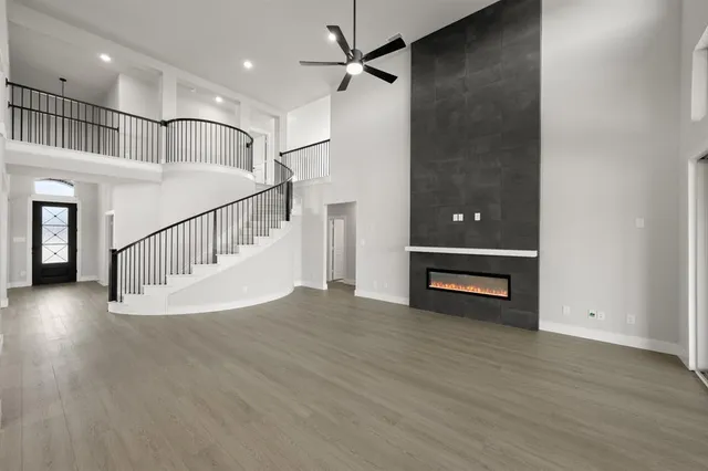 $751,803 | 609 South Hidden Lks Drive, DeSoto, TX 75115