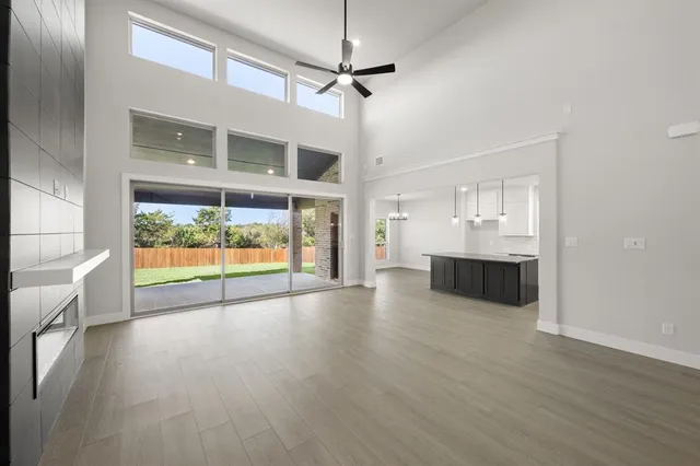 $751,803 | 609 South Hidden Lks Drive, DeSoto, TX 75115