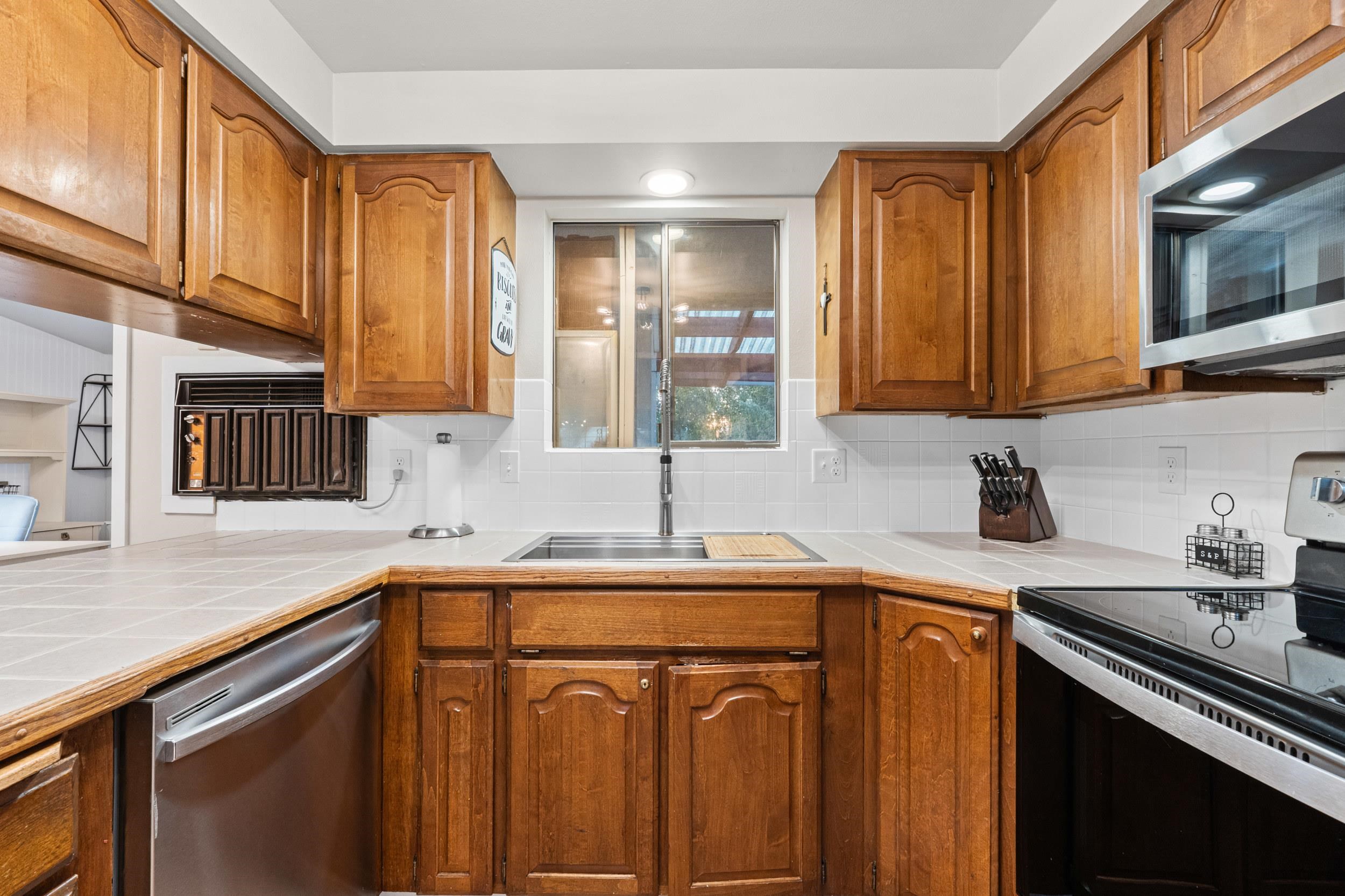 Spokane Spokane Adult Care Home Road Spokane Valley, WA 99212 - Photo 30 of 50