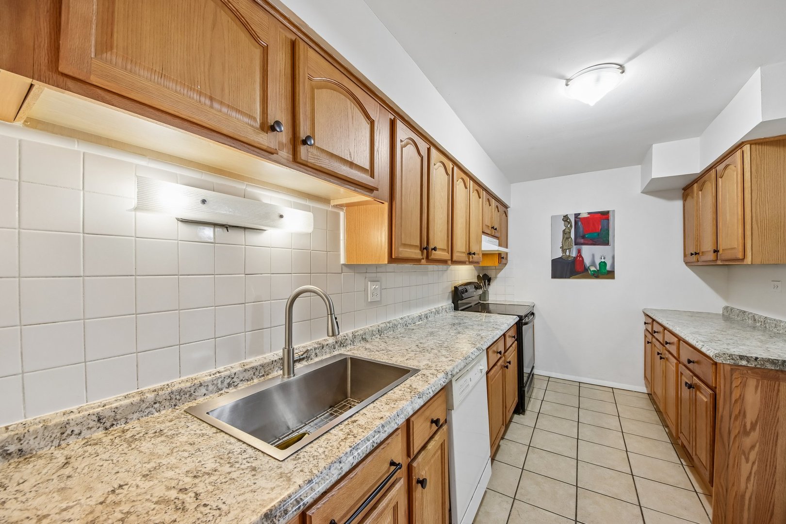 800 East Old Willow Road, Unit 208 Prospect Heights, IL 60070 - Photo 9 of 27