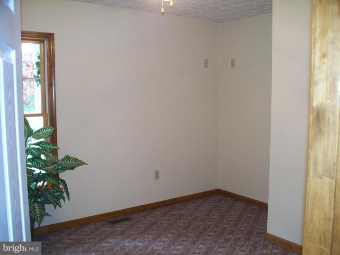 94 Canal Road Falling Waters, WV 25419 - Photo 12 of 29 Bedroom #2