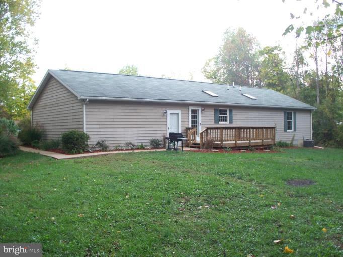94 Canal Road Falling Waters, WV 25419 - Photo 27 of 29 Exterior (Rear)