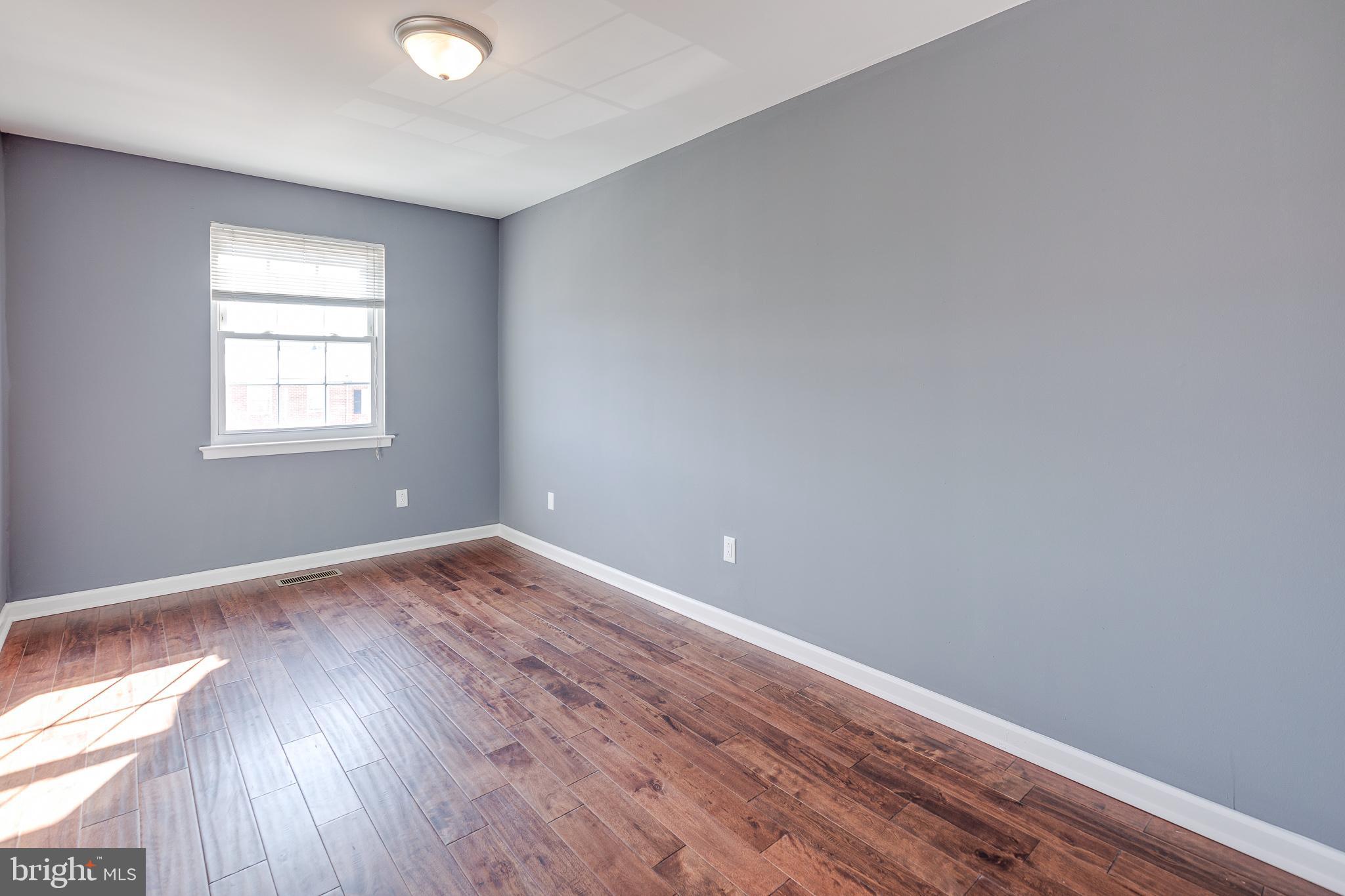 10716 Philcrest Road Philadelphia, PA 19154 - Photo 22 of 38 Gallery Image 22