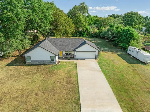 $265,000 | 5250 Cooper Street, Reno, TX 75462