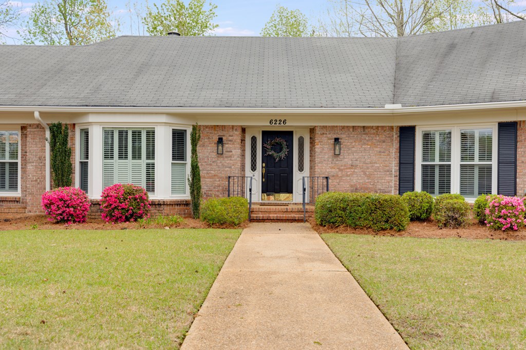 6226 Seminary Road Columbus, GA 31904 - Photo 3 of 61 Gallery Image 3