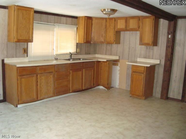 3783 West Turkeyfoot Lake Road Akron, OH 44319 - Photo 2 of 15