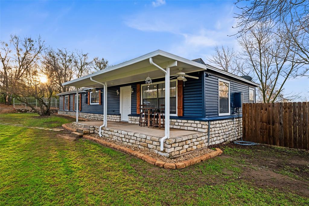 308 Carroll Street Aledo, TX 76008 - Photo 3 of 29