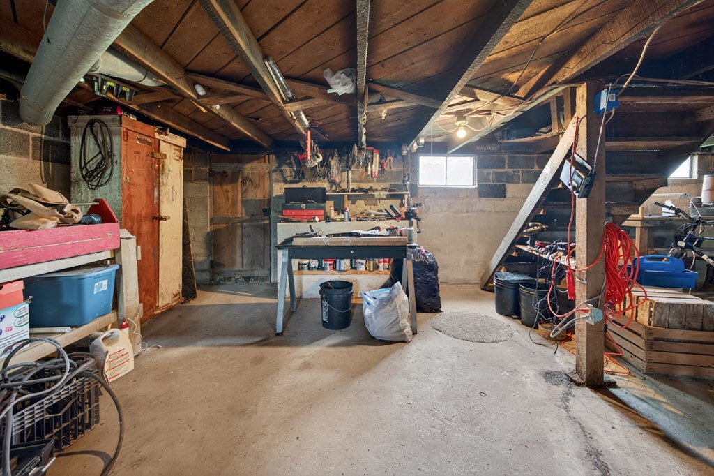 622 Soapstone Road Galax, VA 24333 - Photo 27 of 68 Gallery Image 27