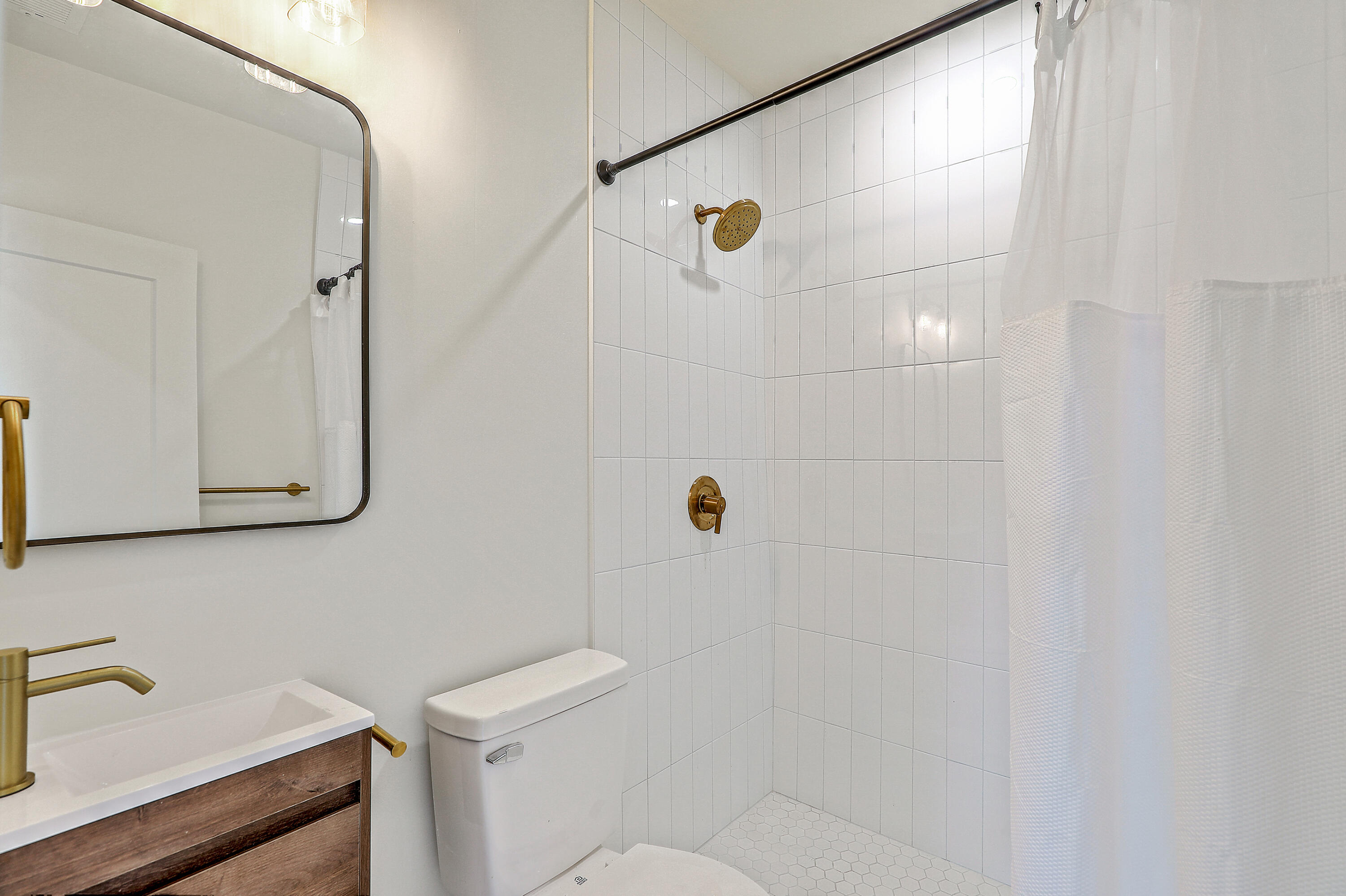 68 Lee Street, Unit A Charleston, SC 29403 - Photo 12 of 29 0W7A0523_4_5_6_7_8_9