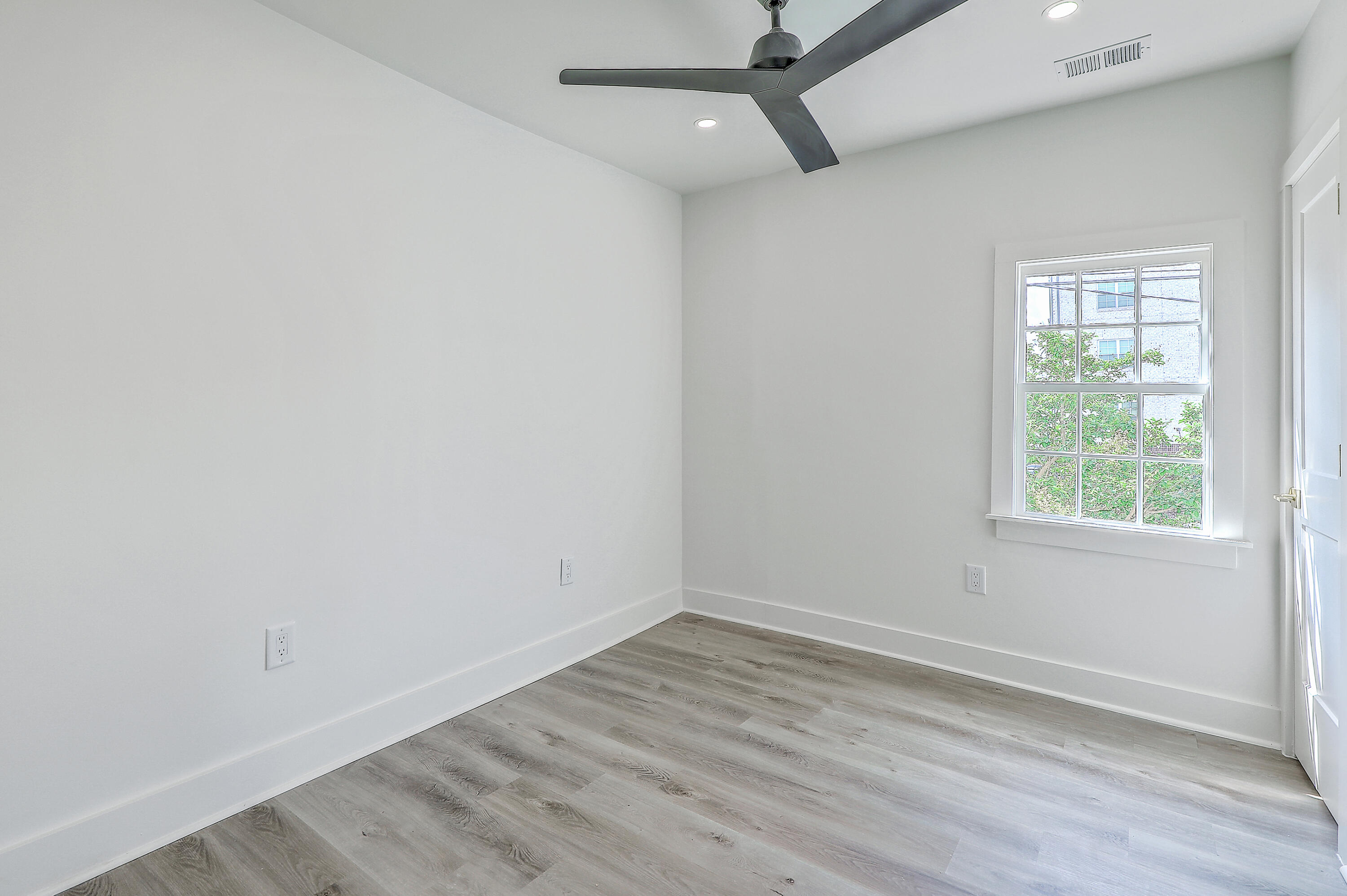 68 Lee Street, Unit A Charleston, SC 29403 - Photo 14 of 29 0W7A0593_4_5_6_7_8_9