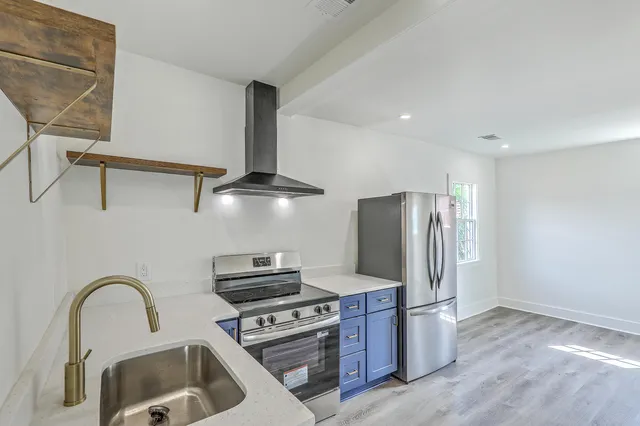 $2,775 | 68 Lee Street, Unit A, Charleston, SC 29403