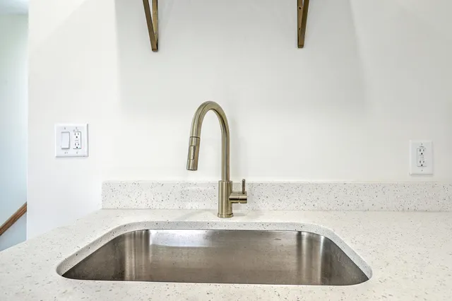 $2,775 | 68 Lee Street, Unit A, Charleston, SC 29403