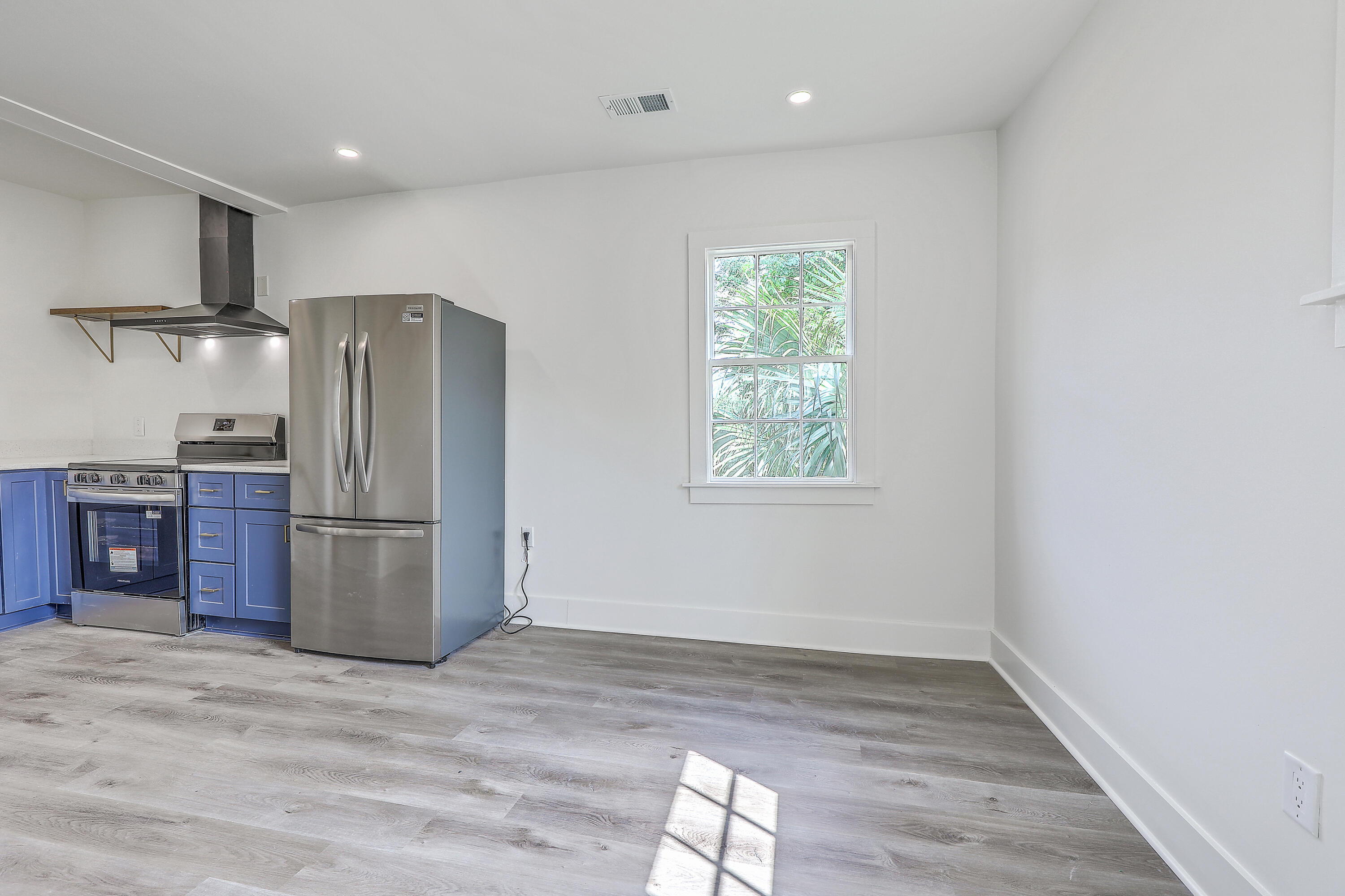 68 Lee Street, Unit A Charleston, SC 29403 - Photo 10 of 29 0W7A0558_59_60_61_62_63_64