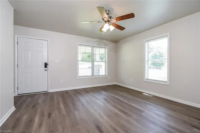 $1,640 | 2834 Edwards Street, Winston-Salem, NC 27127