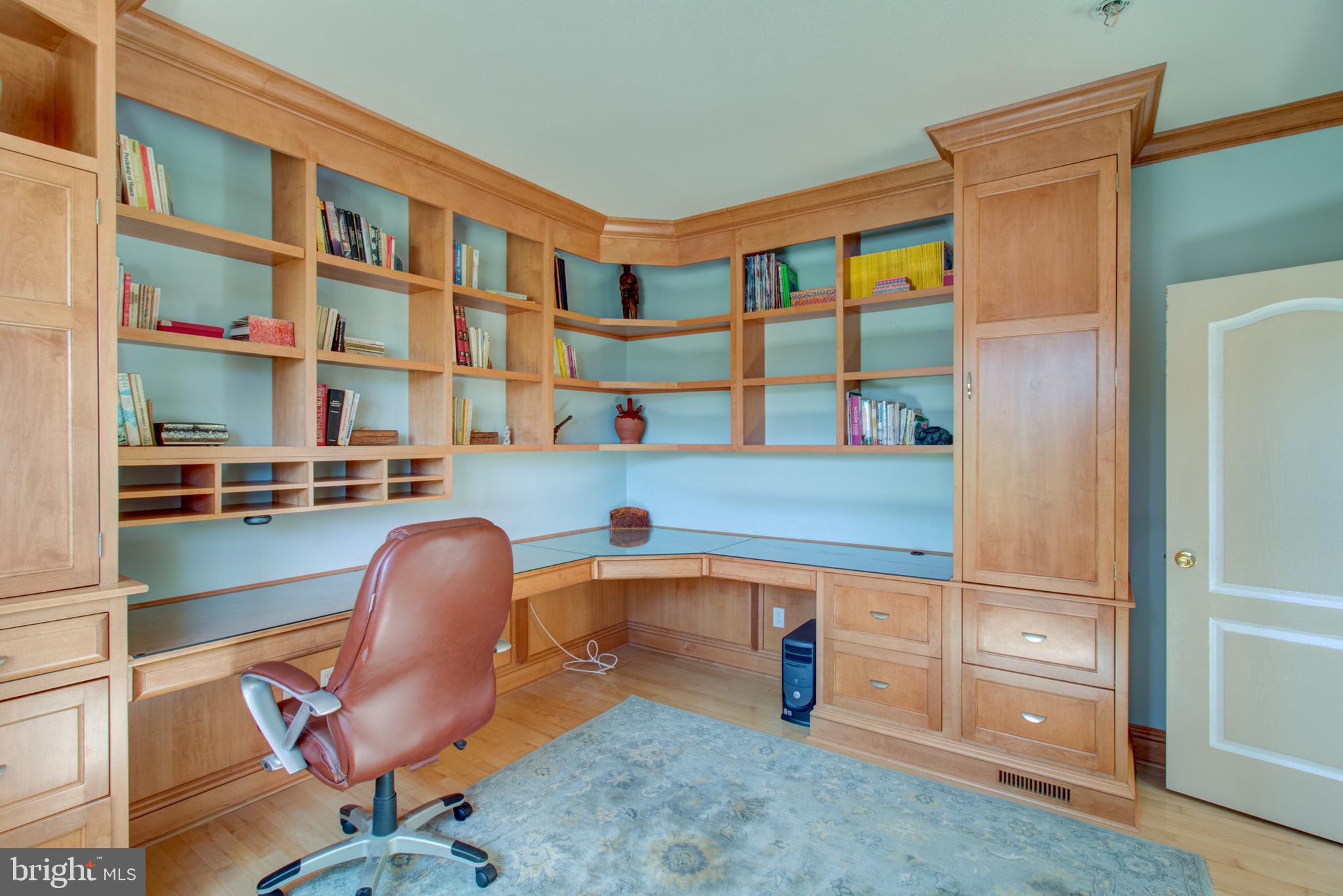 47 Zaitz Farm Road West Windsor, NJ 08550 - Photo 17 of 32