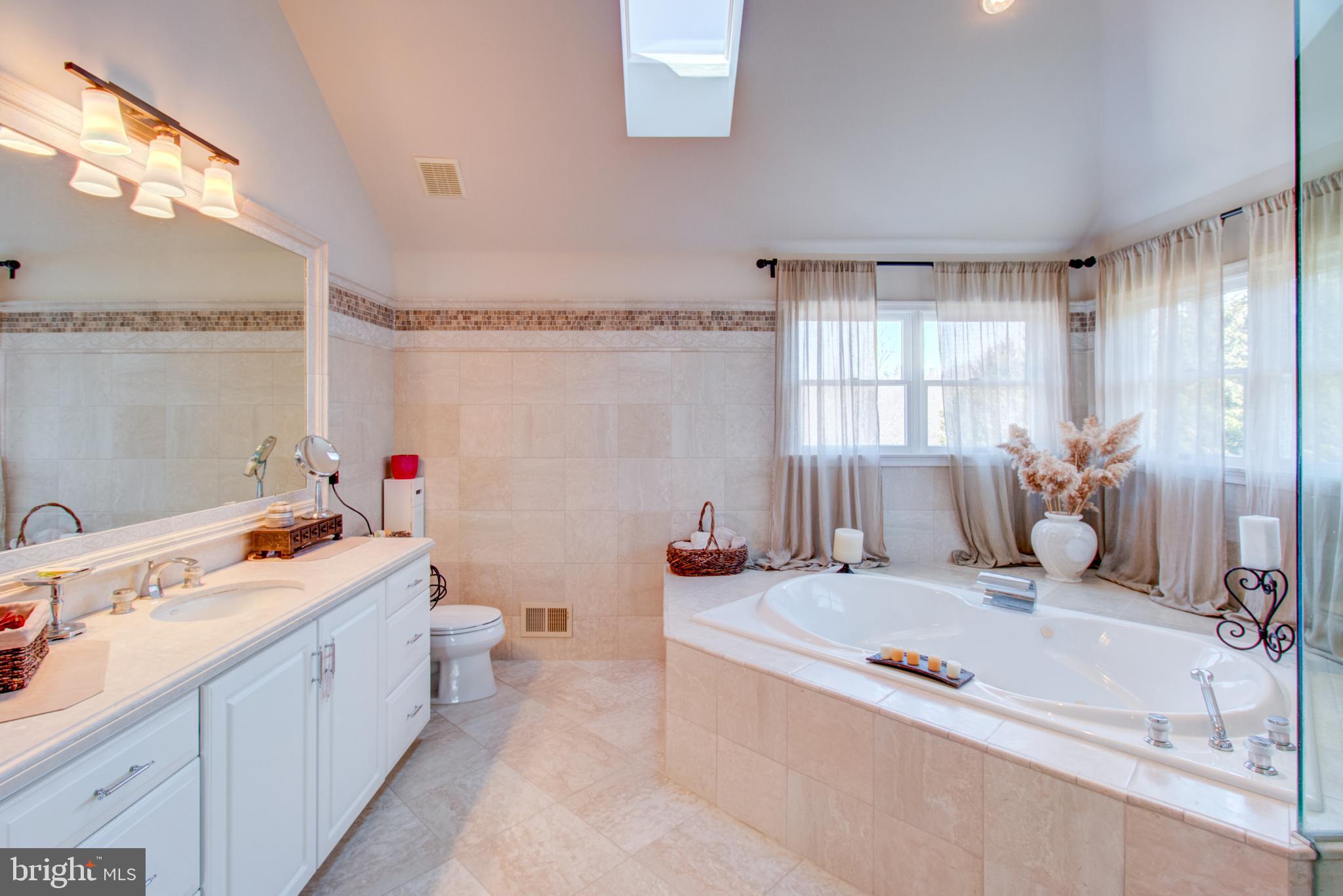 47 Zaitz Farm Road West Windsor, NJ 08550 - Photo 21 of 32