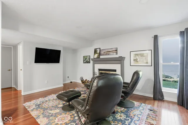 $385,000 | 11526 Crescent Court, Indianapolis, IN 46236