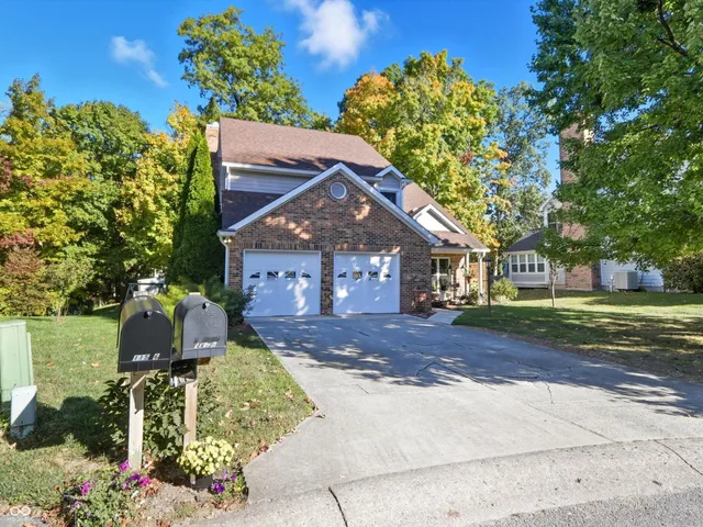 $375,000 | 11526 Crescent Court, Indianapolis, IN 46236