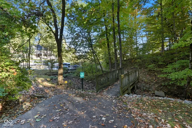 $385,000 | 11526 Crescent Court, Indianapolis, IN 46236