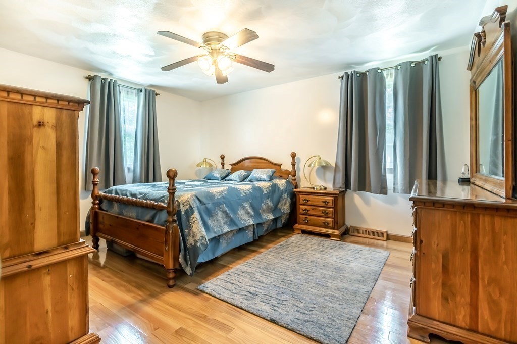 93 Rolling Ridge Lane Methuen, MA 01844 - Photo 15 of 28 Gallery Image 15