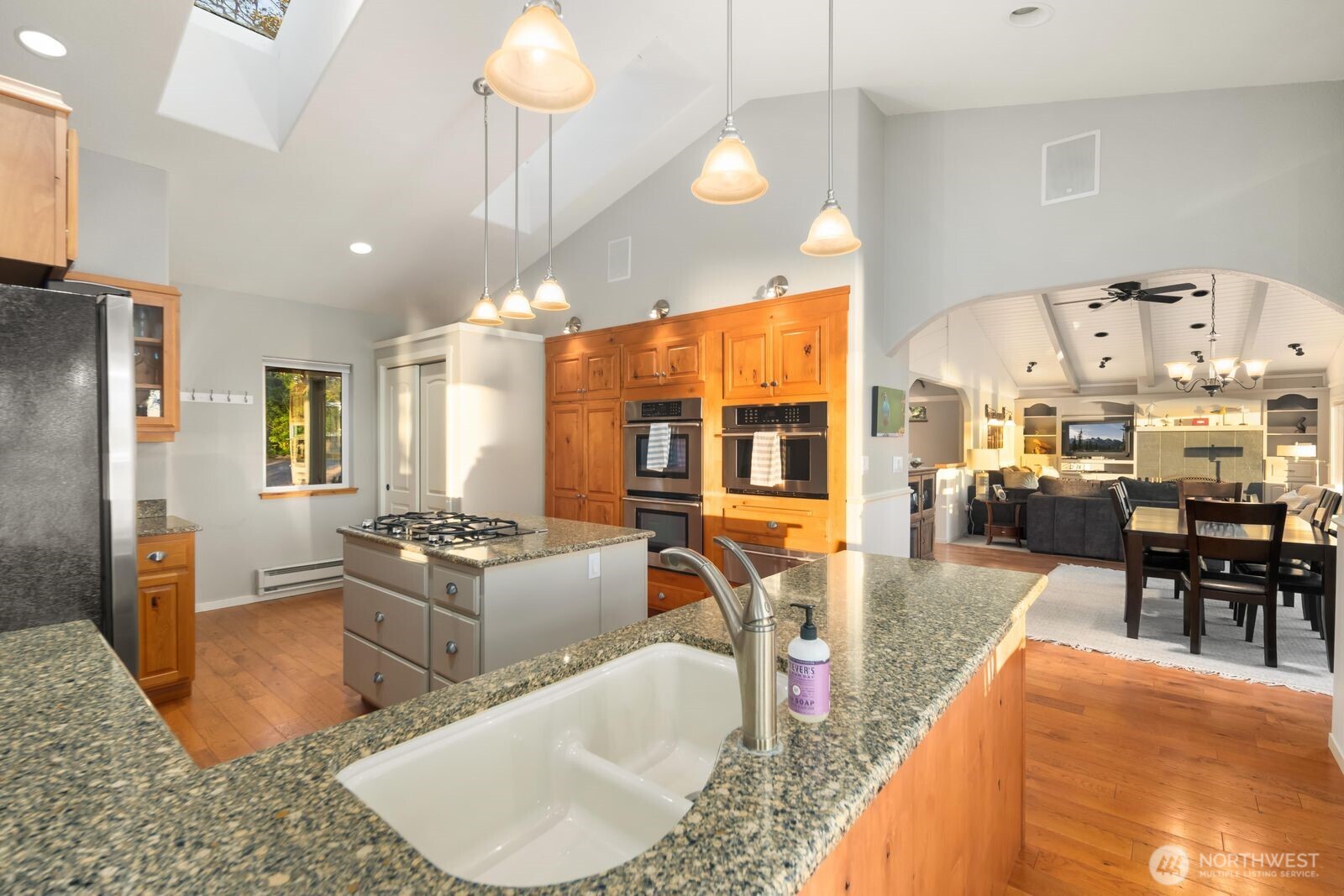 213 Smugglers Cove Road Friday Harbor, WA 98250 - Photo 11 of 40