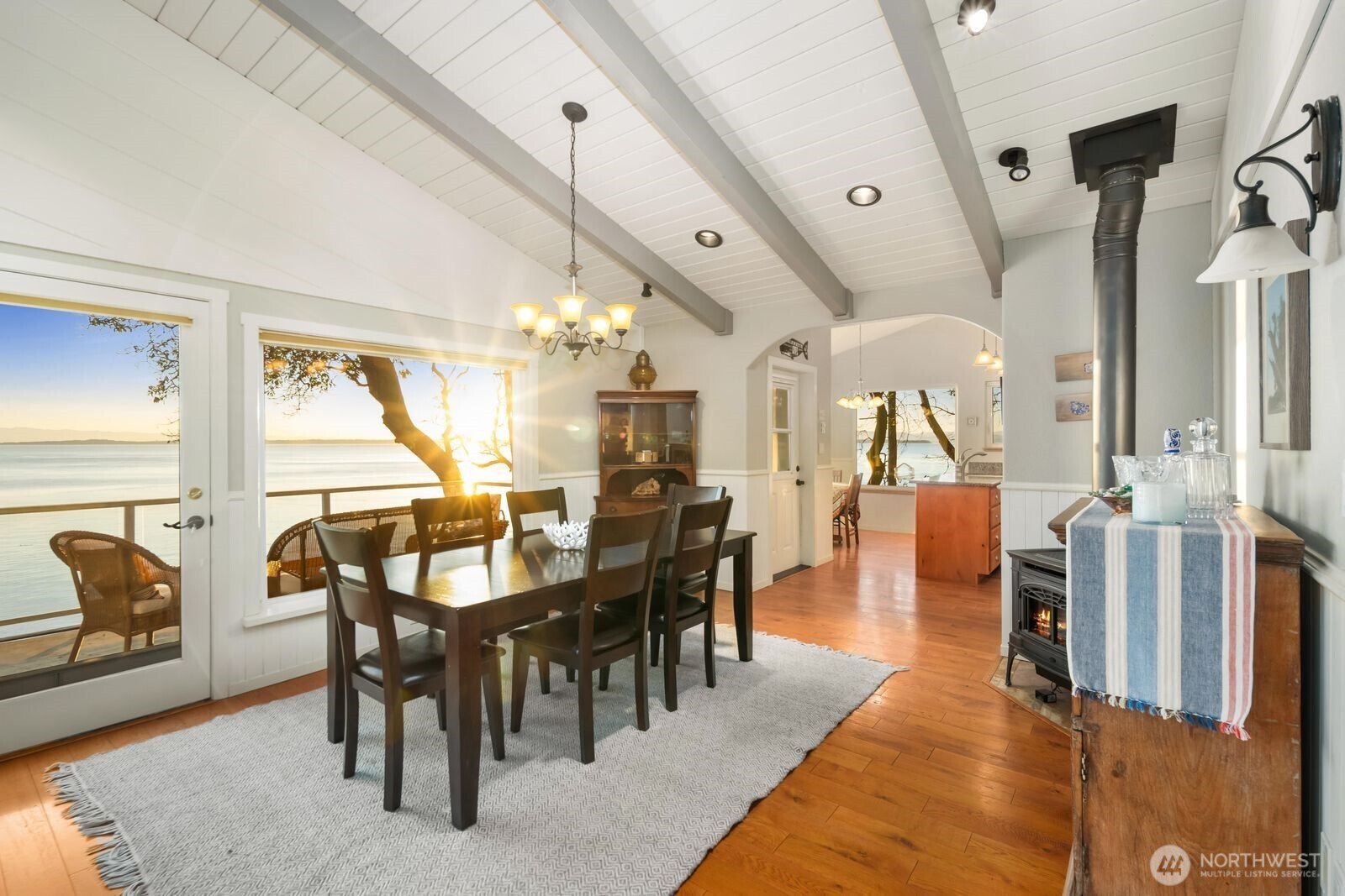 213 Smugglers Cove Road Friday Harbor, WA 98250 - Photo 9 of 40