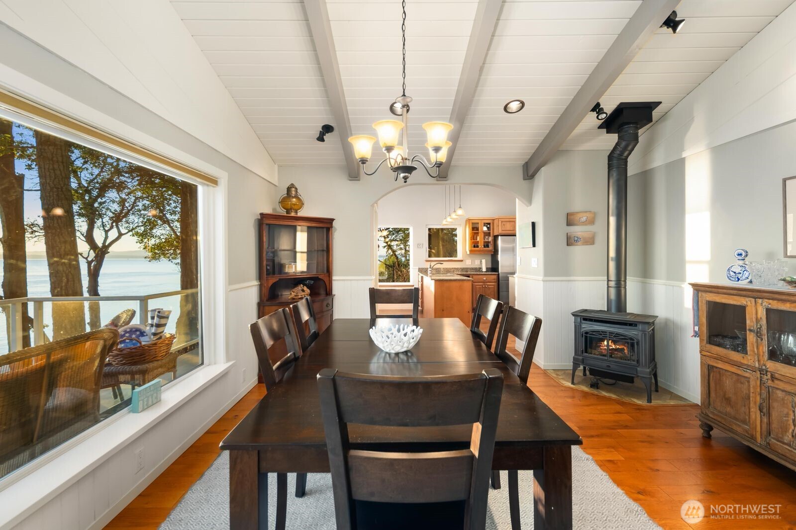 213 Smugglers Cove Road Friday Harbor, WA 98250 - Photo 10 of 40