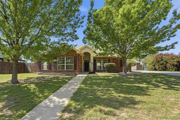 $225,000 | 636 Whitetail Deer Lane, Crowley, TX 76036