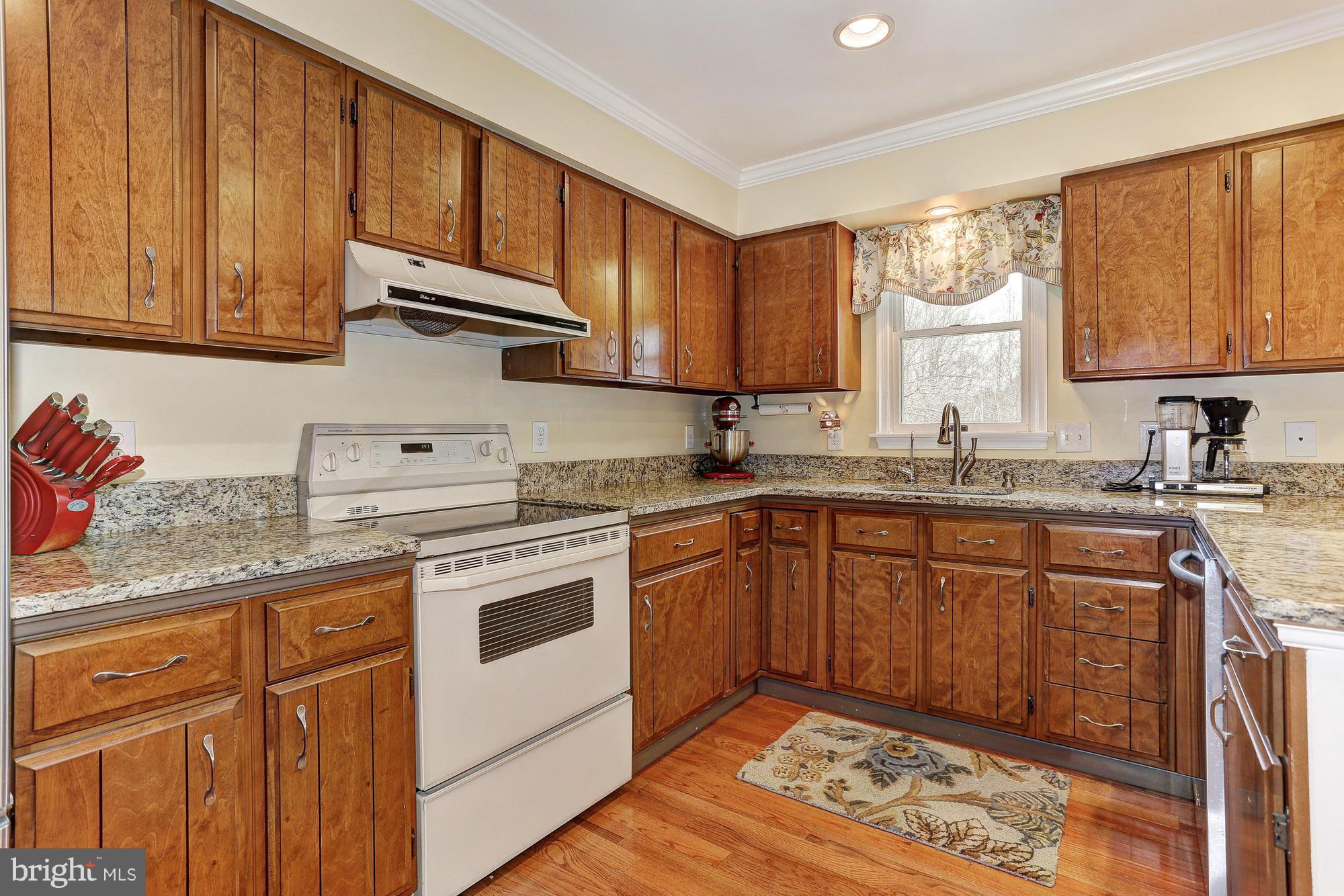 2132 Bellvale Road Fallston, MD 21047 - Photo 10 of 29 Granite COuntertops