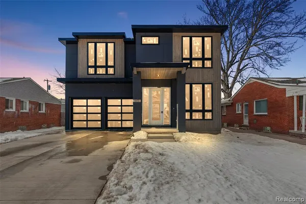 $1,944,900 | 1850 Shipman Boulevard, Birmingham, MI 48009