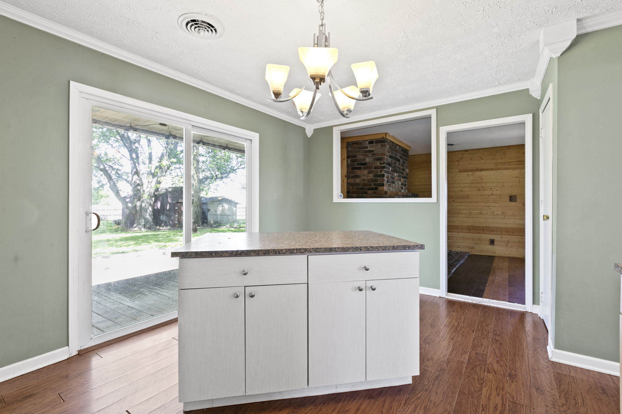 1586 North Blue Road Greenfield, IN 46140 - Photo 18 of 44 Gallery Image 18