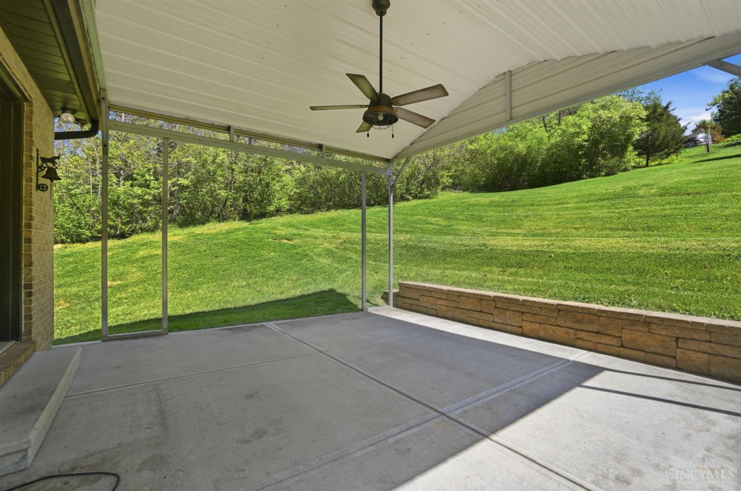 6340 Sheed Road Cincinnati, OH 45247 - Photo 45 of 60