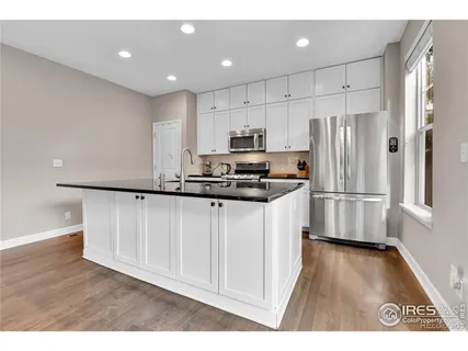 $760,000 | 4974 Akron Street, Denver, CO 80238