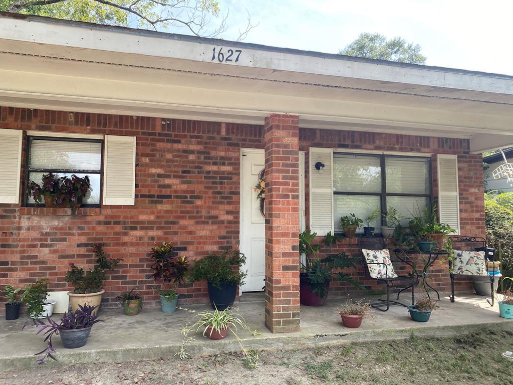 1627 Rosa Street Picayune, MS 39466 - Photo 1 of 1 Main View