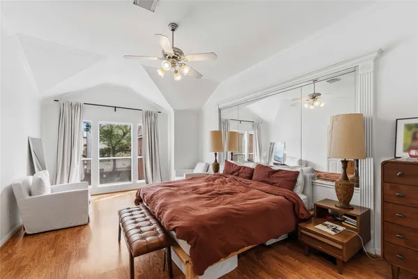 $2,950 | 2607 West Dallas Street, Houston, TX 77019