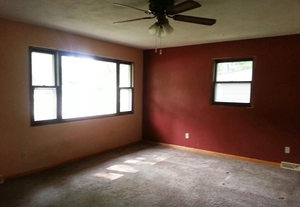 3031 Ruth Street Rockford, IL 61103 - Photo 3 of 10 Gallery Image 3