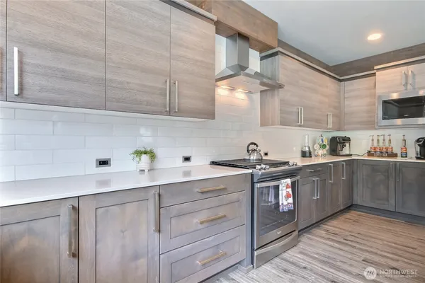 $1,250,000 | 4425 South 352nd Lane, Auburn, WA 98001