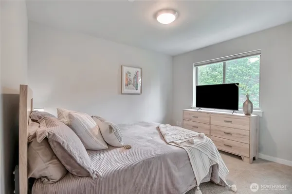 $1,250,000 | 4425 South 352nd Lane, Auburn, WA 98001