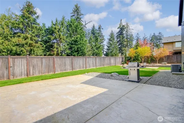 $1,250,000 | 4425 South 352nd Lane, Auburn, WA 98001