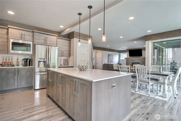 $1,250,000 | 4425 South 352nd Lane, Auburn, WA 98001