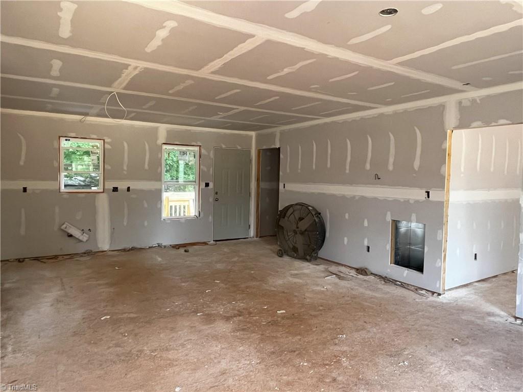 134 Bowers Road Lexington, NC 27292 - Photo 7 of 39 Gallery Image 7