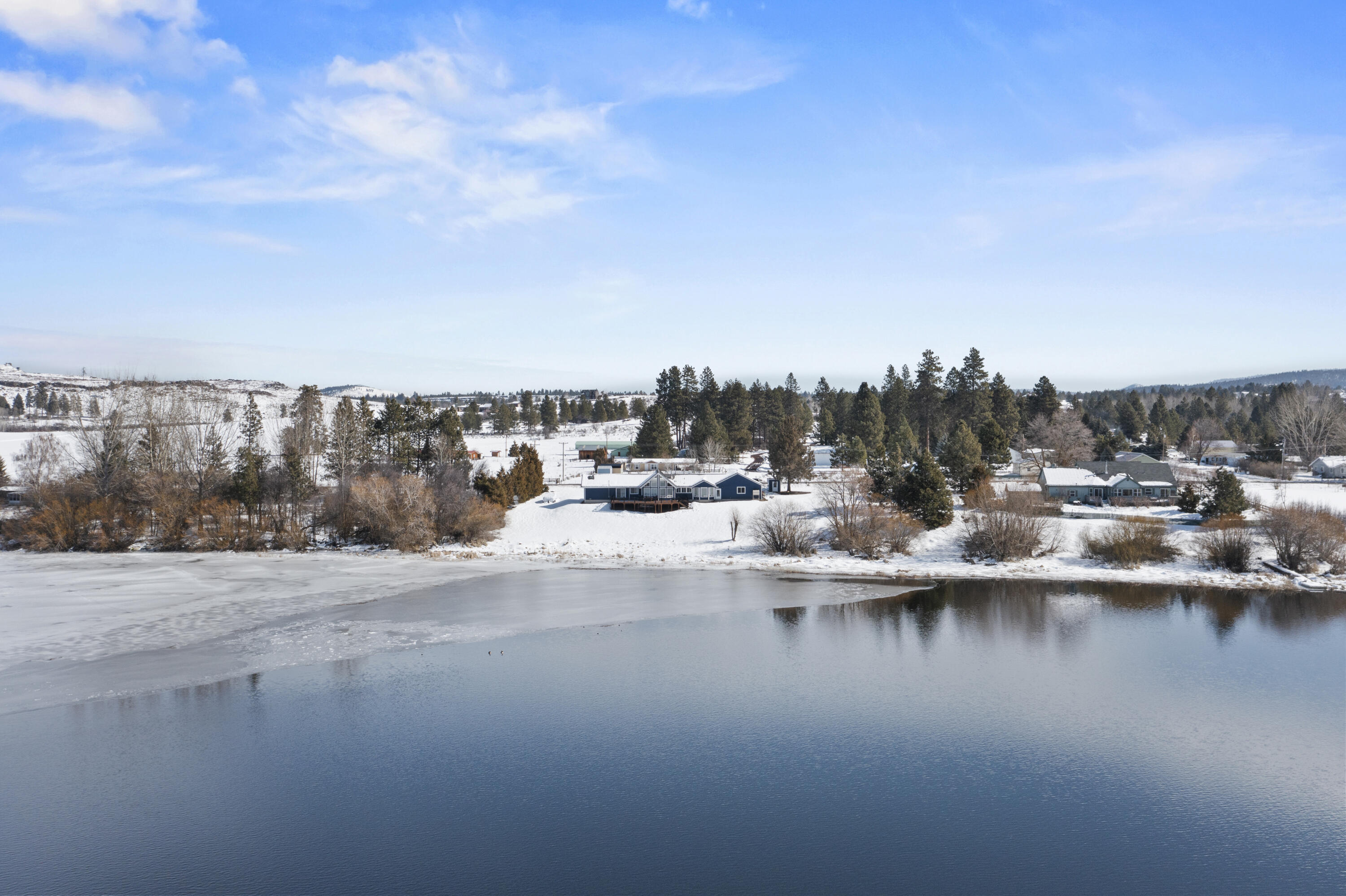38038 Modoc Point Road Chiloquin, OR 97624 - Photo 40 of 45 36DJI_0035