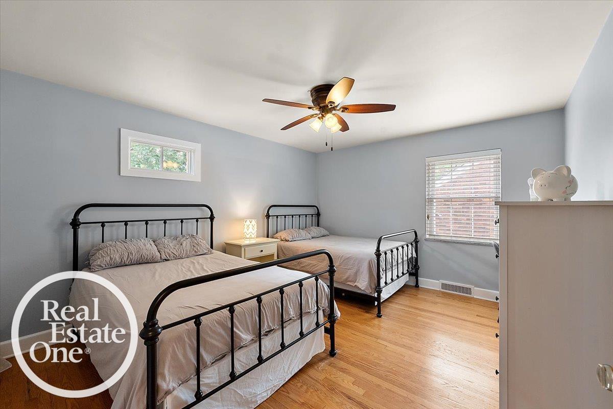 305 Moran Road Grosse Pointe, MI 48236 - Photo 29 of 45